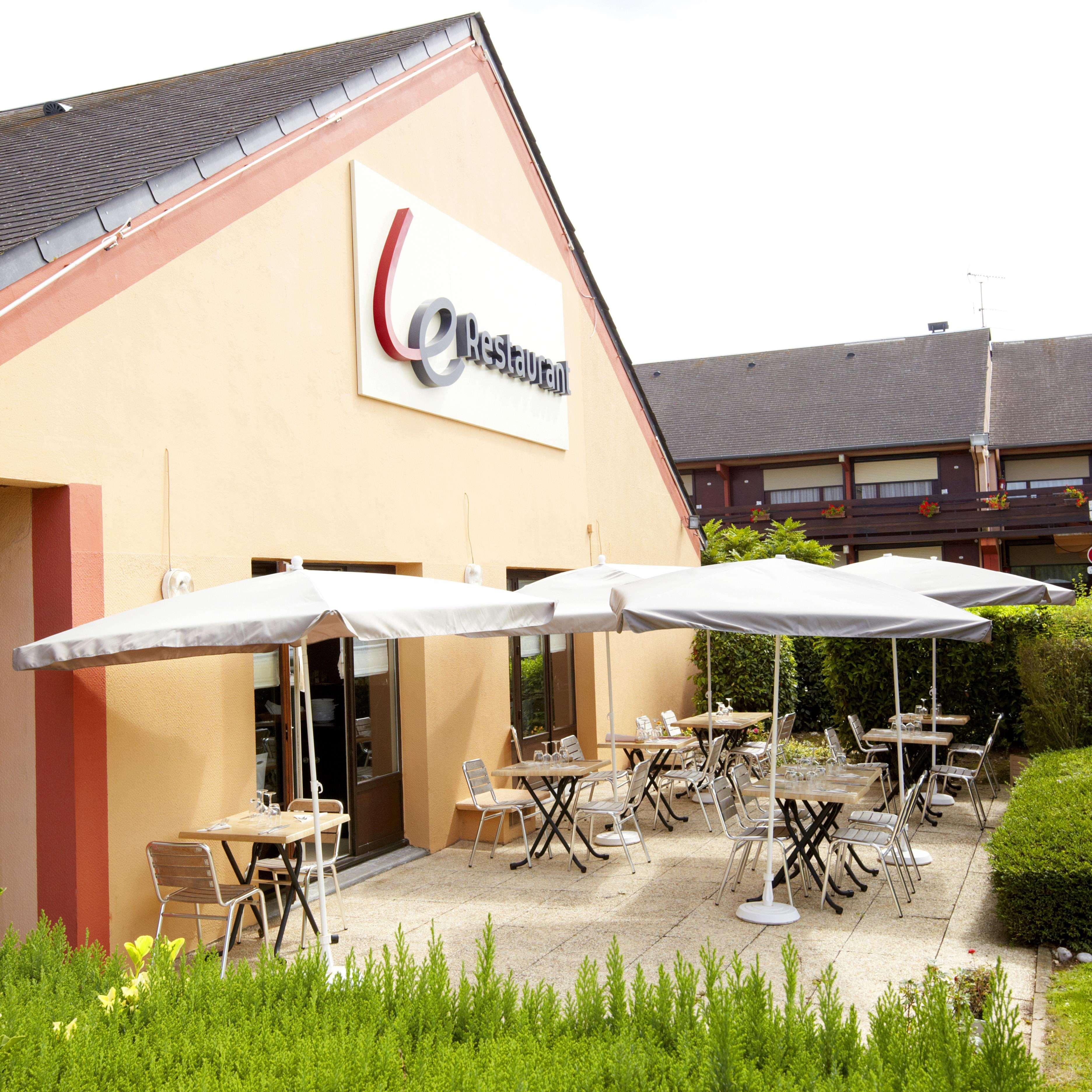 Campanile Rouen Nord - Barentin Hotel Exterior photo